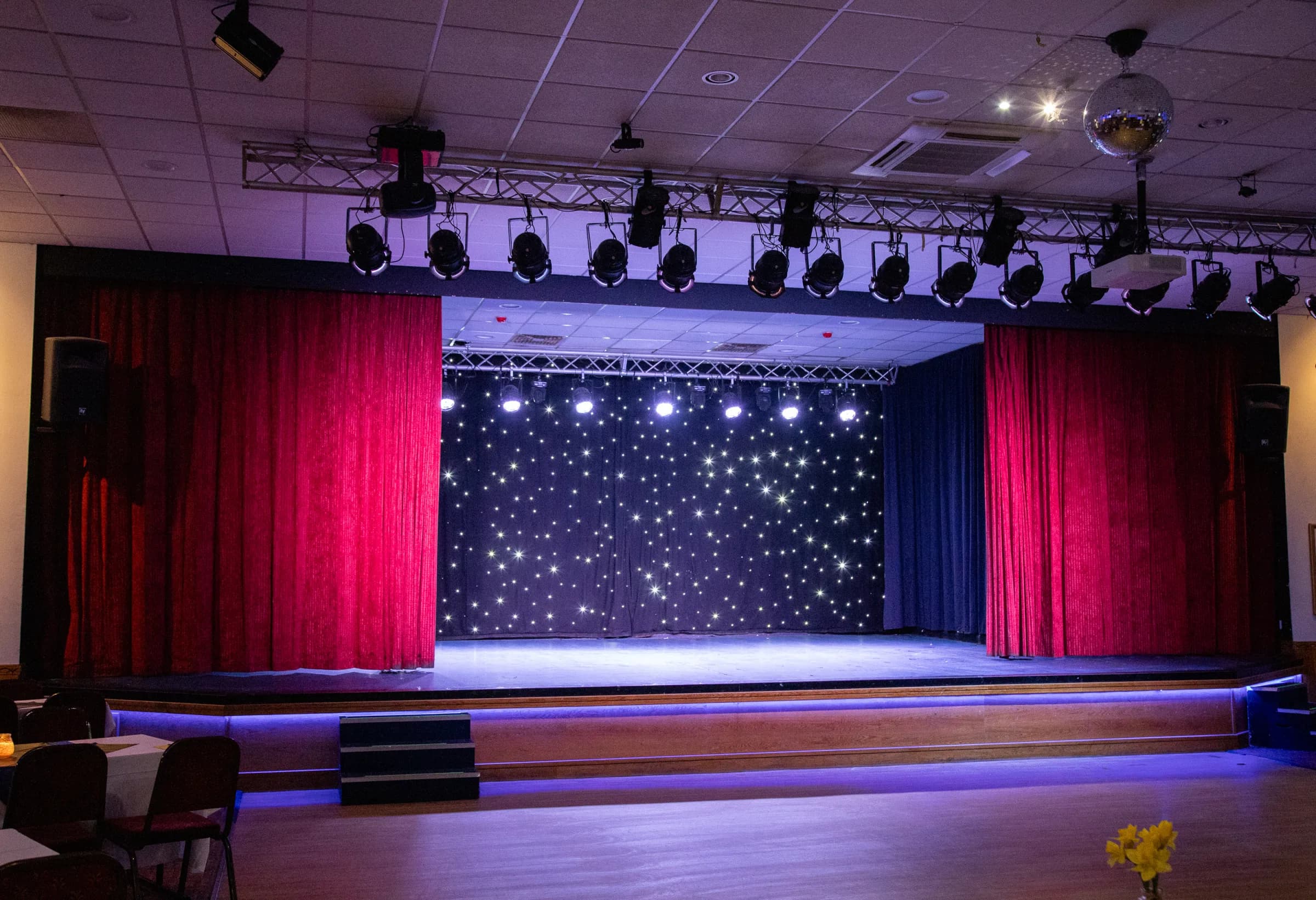 Claddagh Room interior