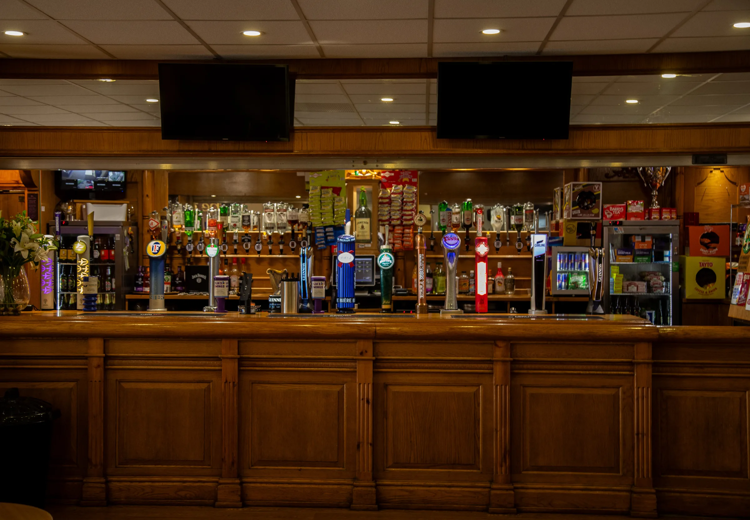 Davitt Bar interior